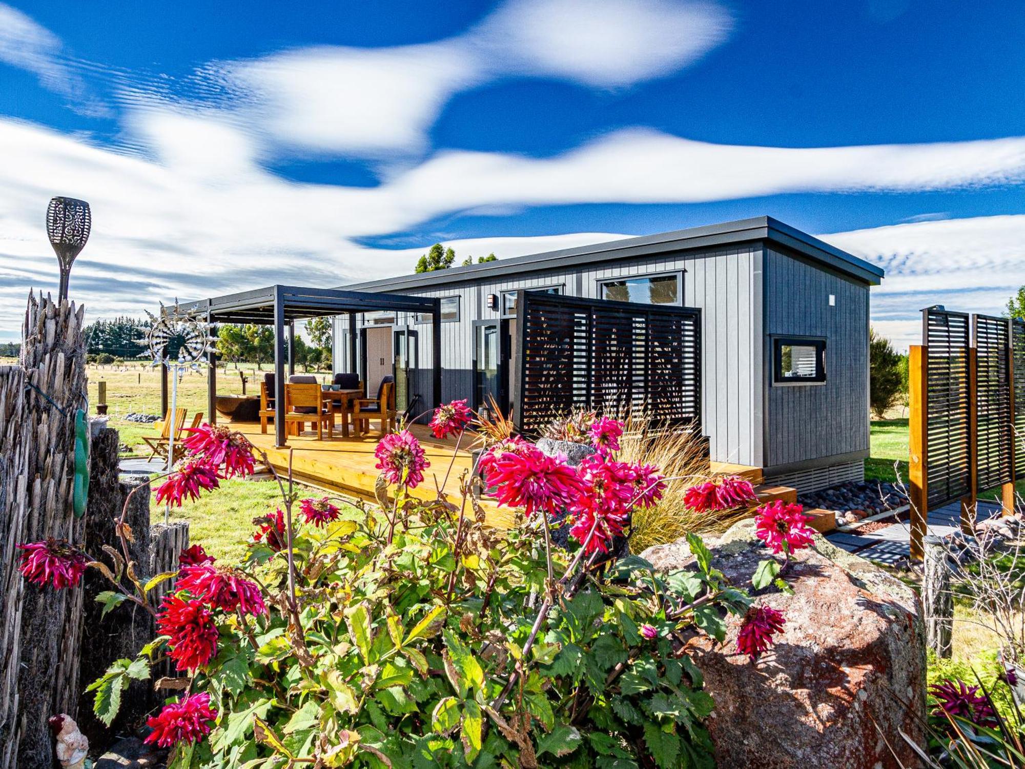 Mangateitei Views - Rangataua Tiny Home Ohakune Exteriör bild