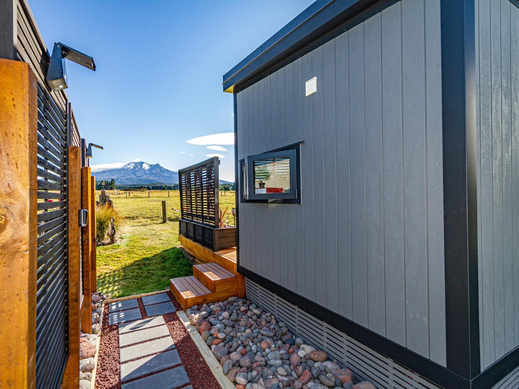 Mangateitei Views - Rangataua Tiny Home Ohakune Exteriör bild