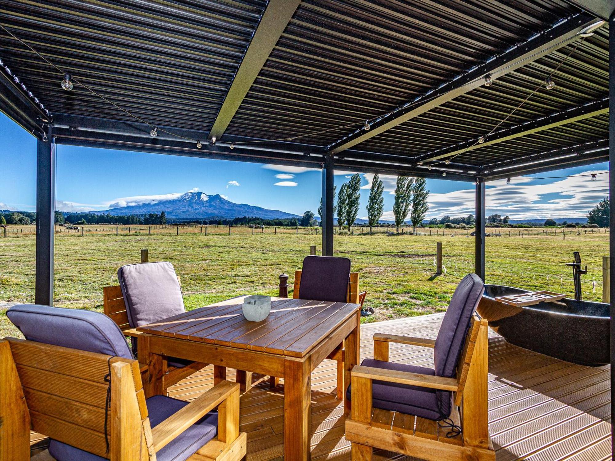 Mangateitei Views - Rangataua Tiny Home Ohakune Exteriör bild